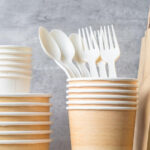 Wybór opakowań jednorazowych – jak zadbać o jakość i ekologię?